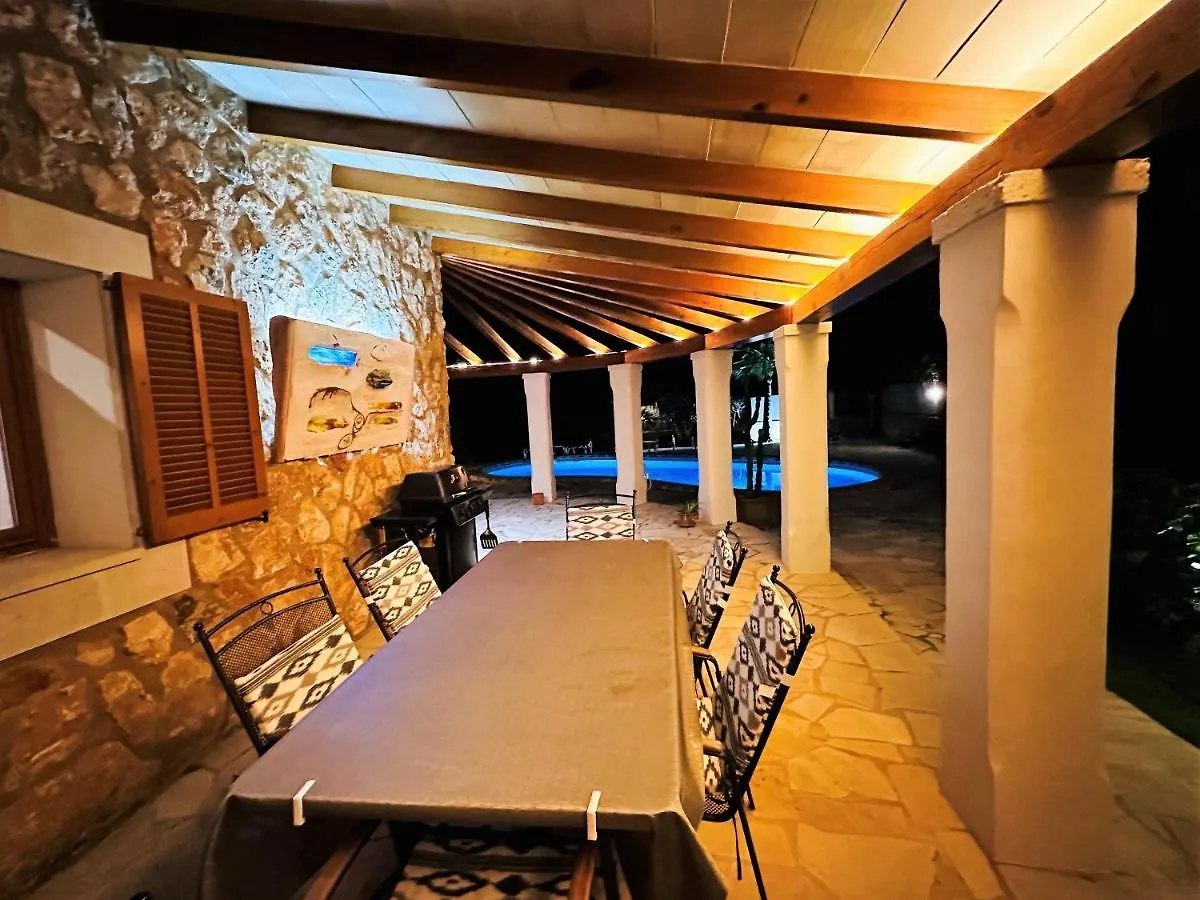 Villa Sanchez In Strandnahe Mit Pool, Jacuzzi, Klima, Wifi, Gas Bbq Santanyi